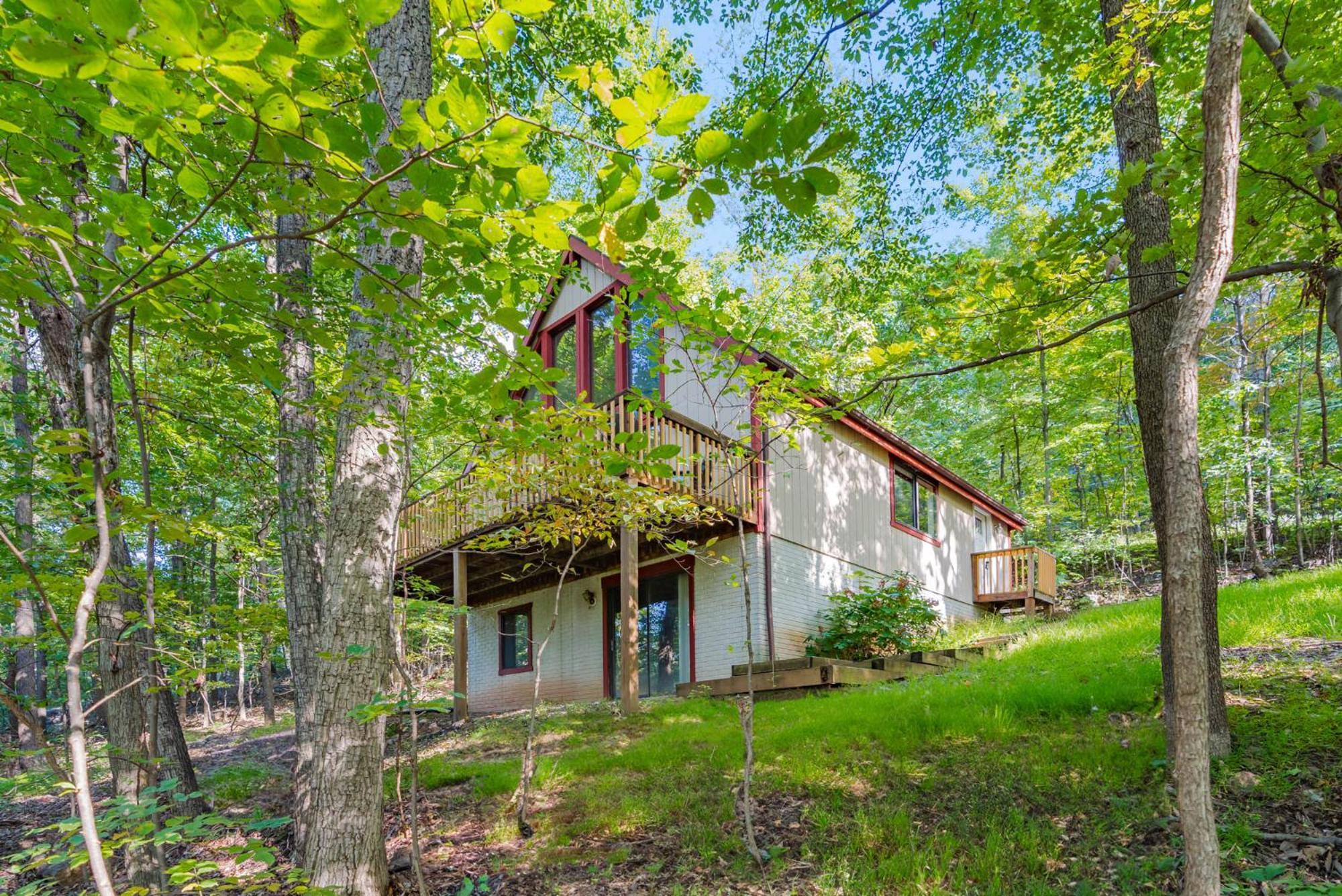 Modern Chalet Cabin W Hot Tub, Deck&Grill, & Wifi! Inwood Exteriör bild