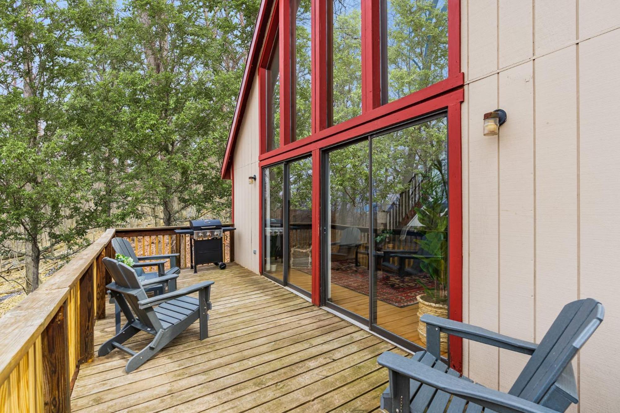 Modern Chalet Cabin W Hot Tub, Deck&Grill, & Wifi! Inwood Exteriör bild